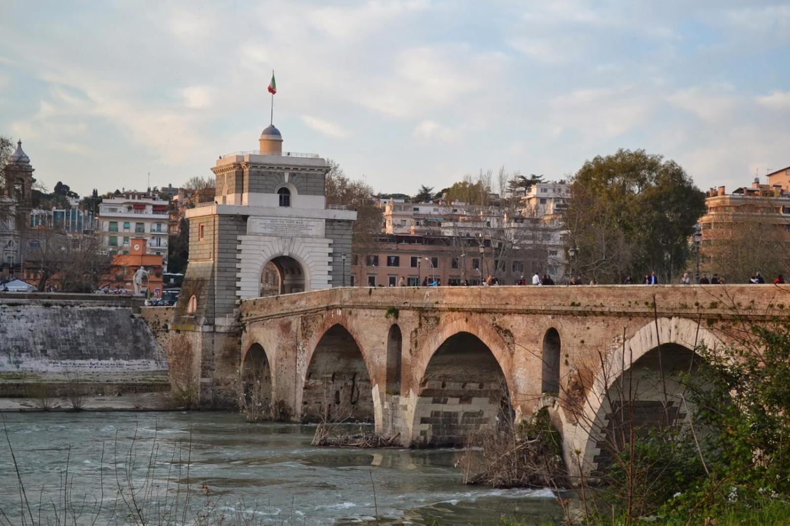 Dolcevita Ponte Milvio Rzym Zewnętrze zdjęcie